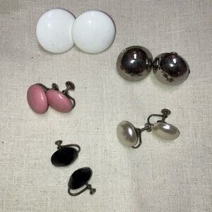 vintage 1950s screw back earrings